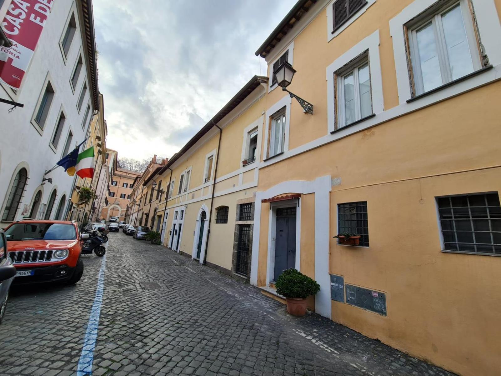 Domus Sanfrancesco In Trastevere * Roma